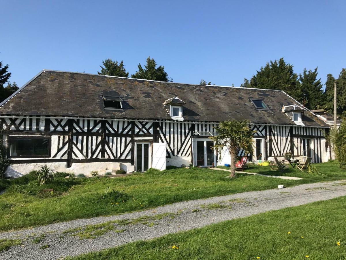 Gite Le Bonheur Est Dans Le Pre Saint-Pierre-Des-Ifs  Exterior foto